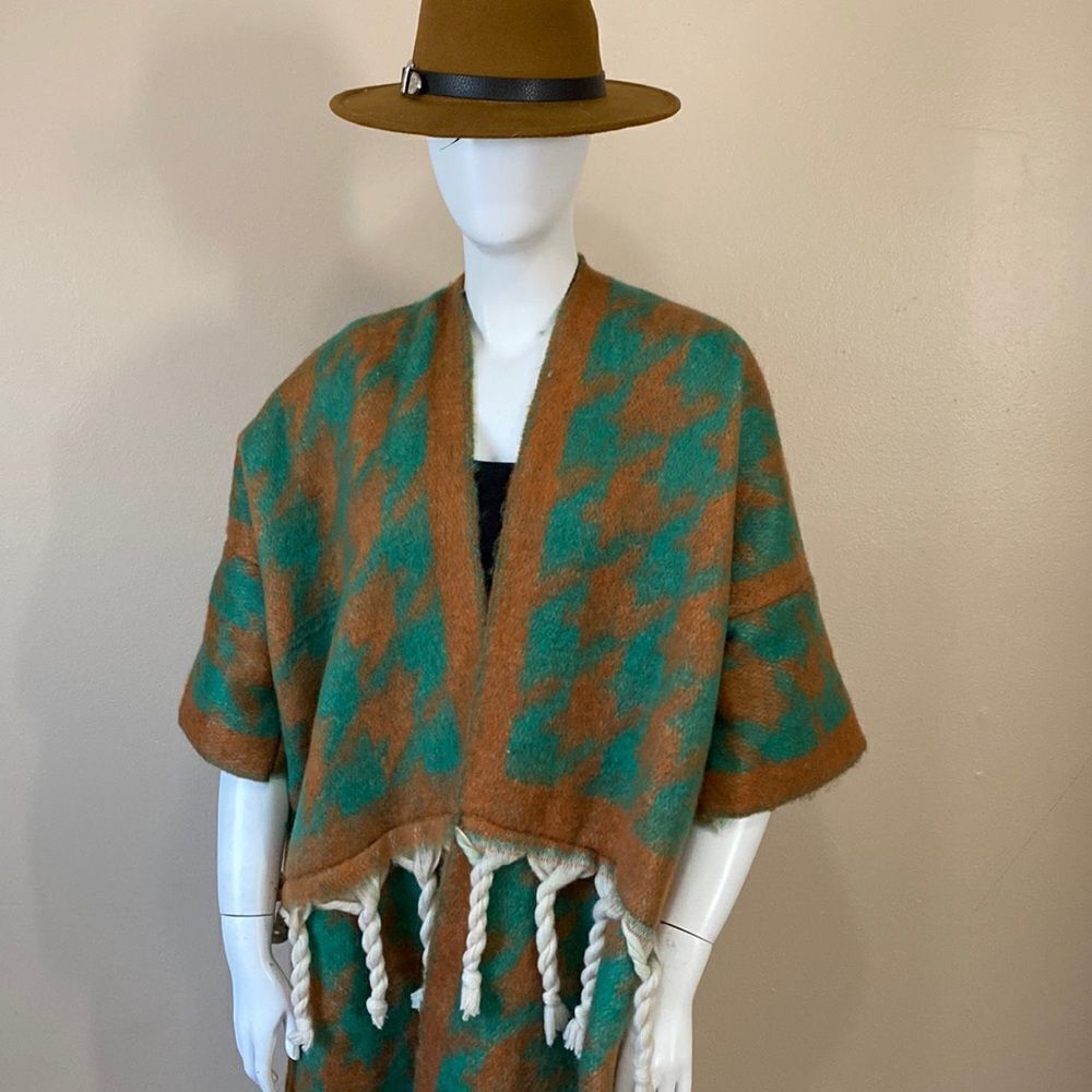 NWOT Warm Long Knit Tassel Winter Cardigan - Green & Chestnut